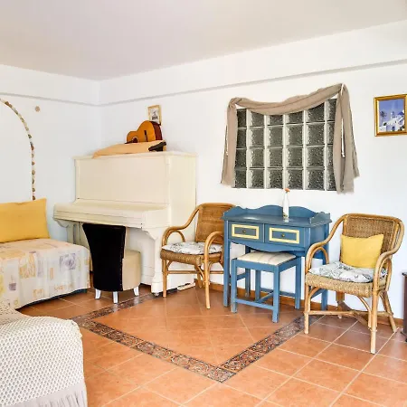 Casa vacanze Scenic Holiday In Syros With Balcony *